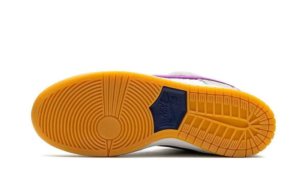 Nike Dunk Low SB "Deep Royal Vivid Purple" x Rayssa Leal