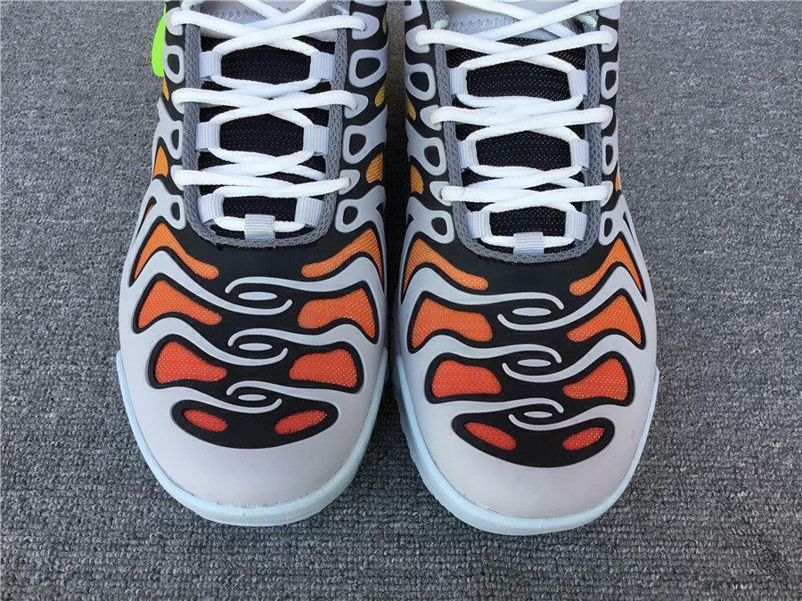 Nike Air Max Plus Drift "Light Smoke Grey"