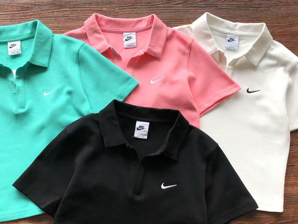 Cropped Nike Sportswear Essential