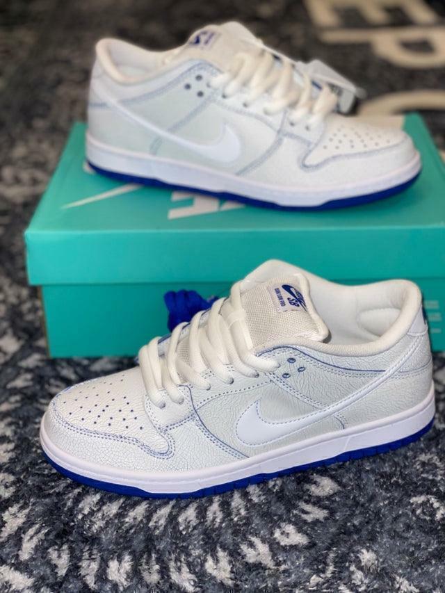Tênis Nike Dunk SB Low "Premium White Game Royal"