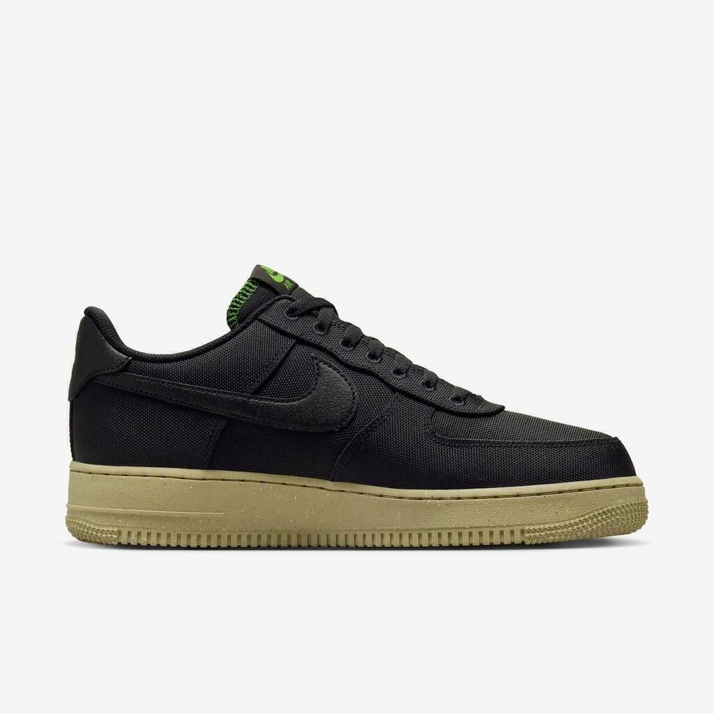 Tênis Nike Air Force 1 '07