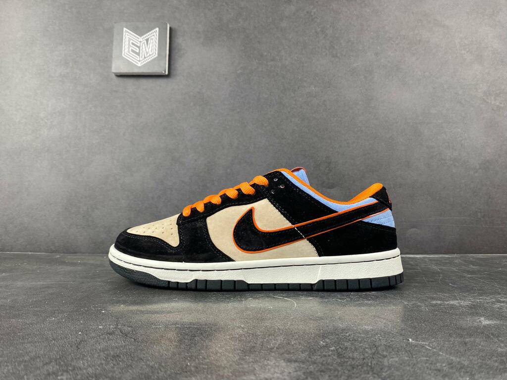 Nike Dunk Low x Otomo Katsuhiro "Steamboy OST"