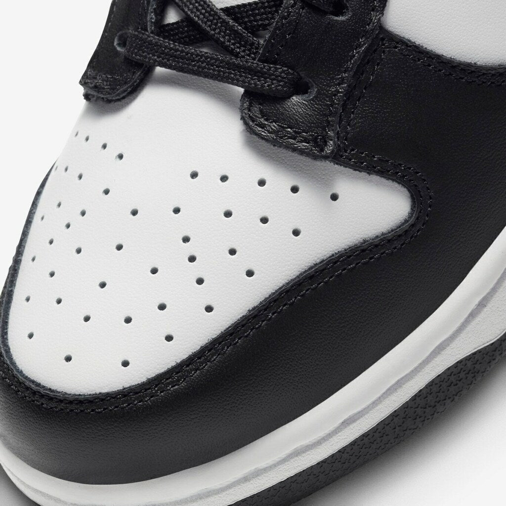 Tênis Nike Dunk Low "Panda"