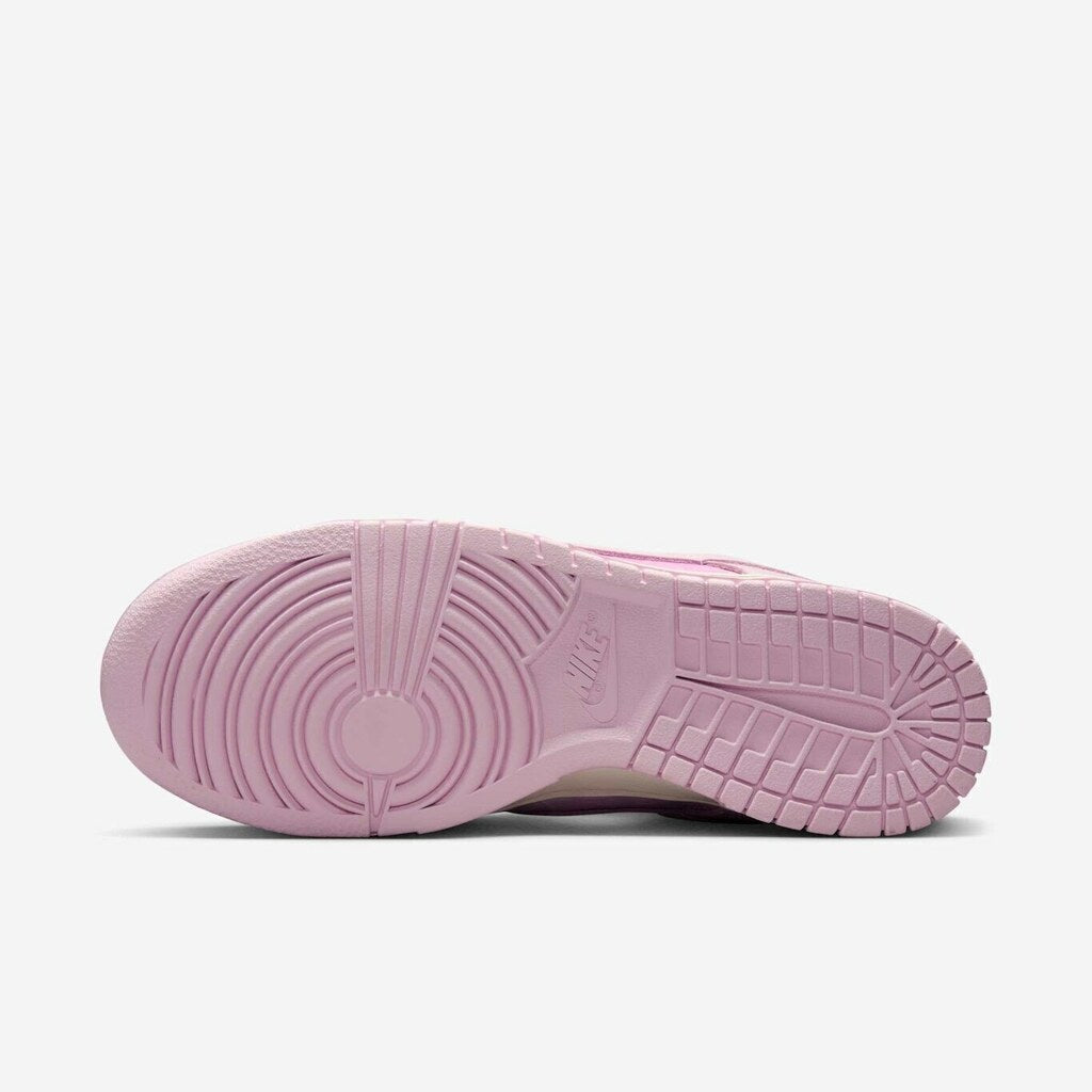 Nike Dunk Low Regal Pink