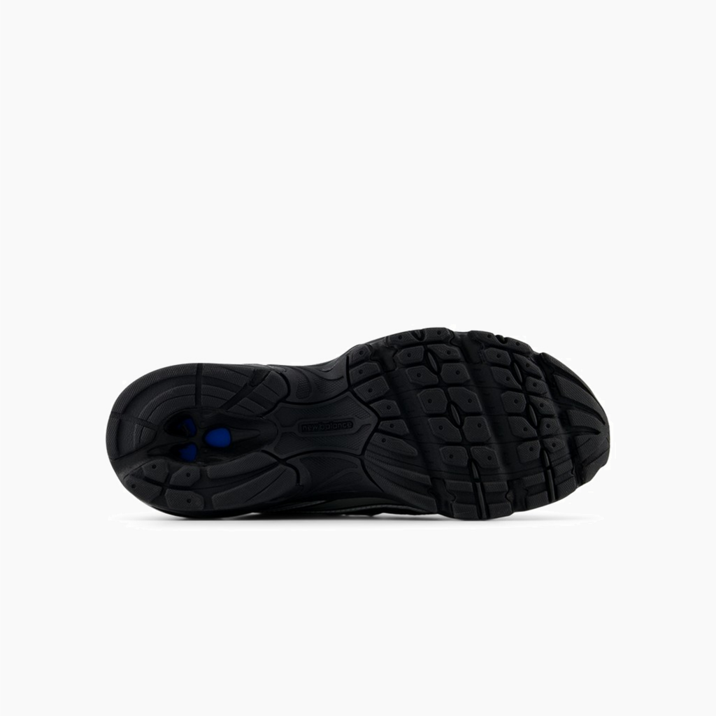 NEW BALANCE 740 HERON BLACK METALIC