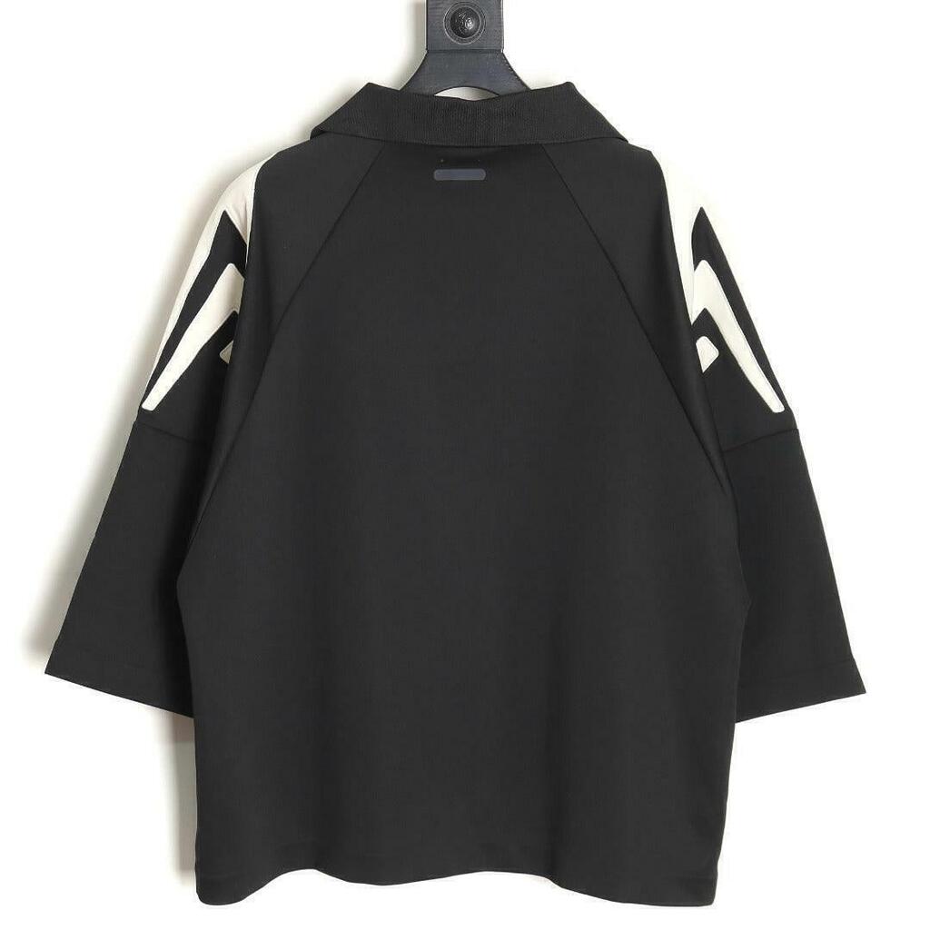 Camiseta Fear Of God Essentials x Adidas