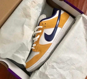 Nike SB Dunk Low "Laser Orange"