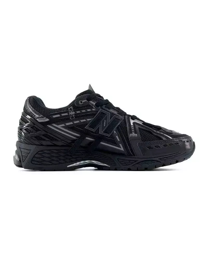 Tênis New Balance 1906
