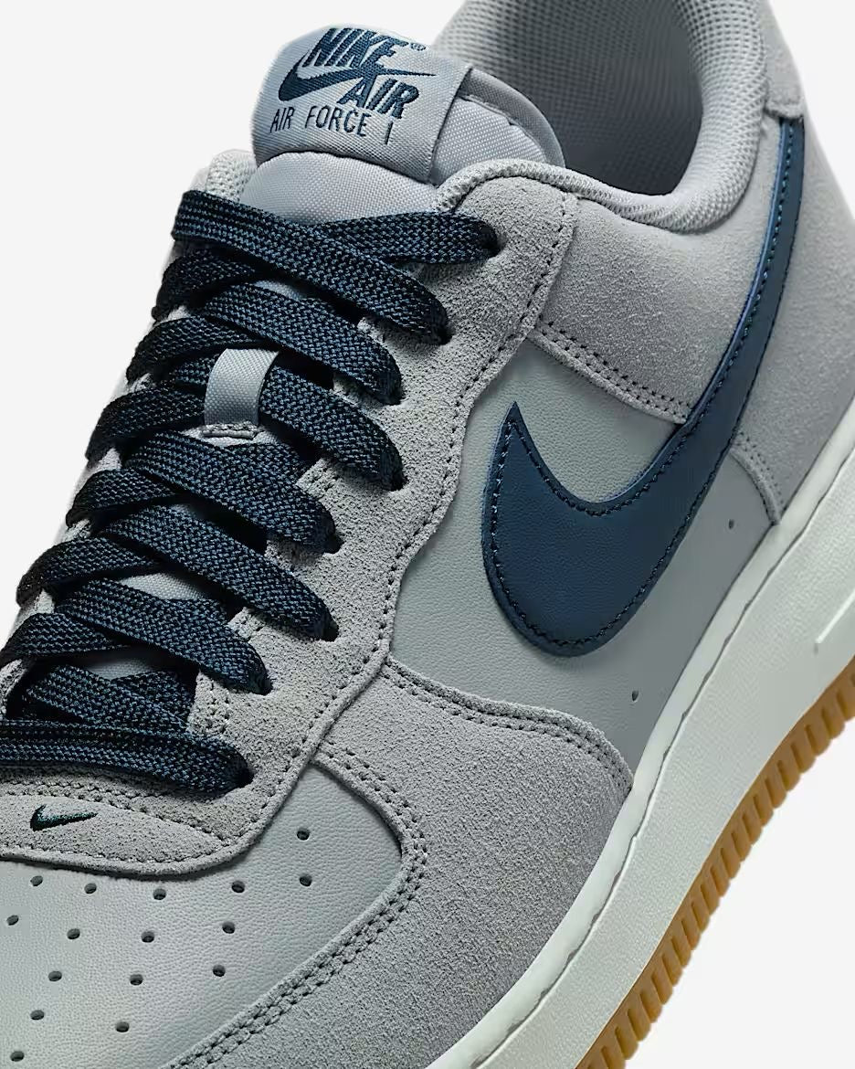 Tênis Nike Air Force 1 07