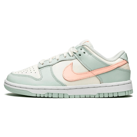 Nike Dunk Low Barely Green