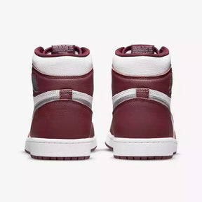 Nike Air Jordan 1 Retro High OG Bordeaux