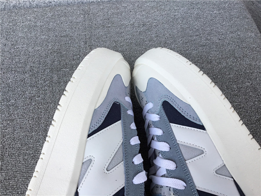 Tênis New Balance Ct302