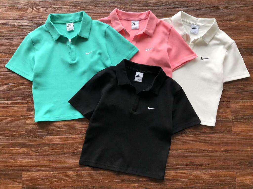 Cropped Nike Sportswear Essential
