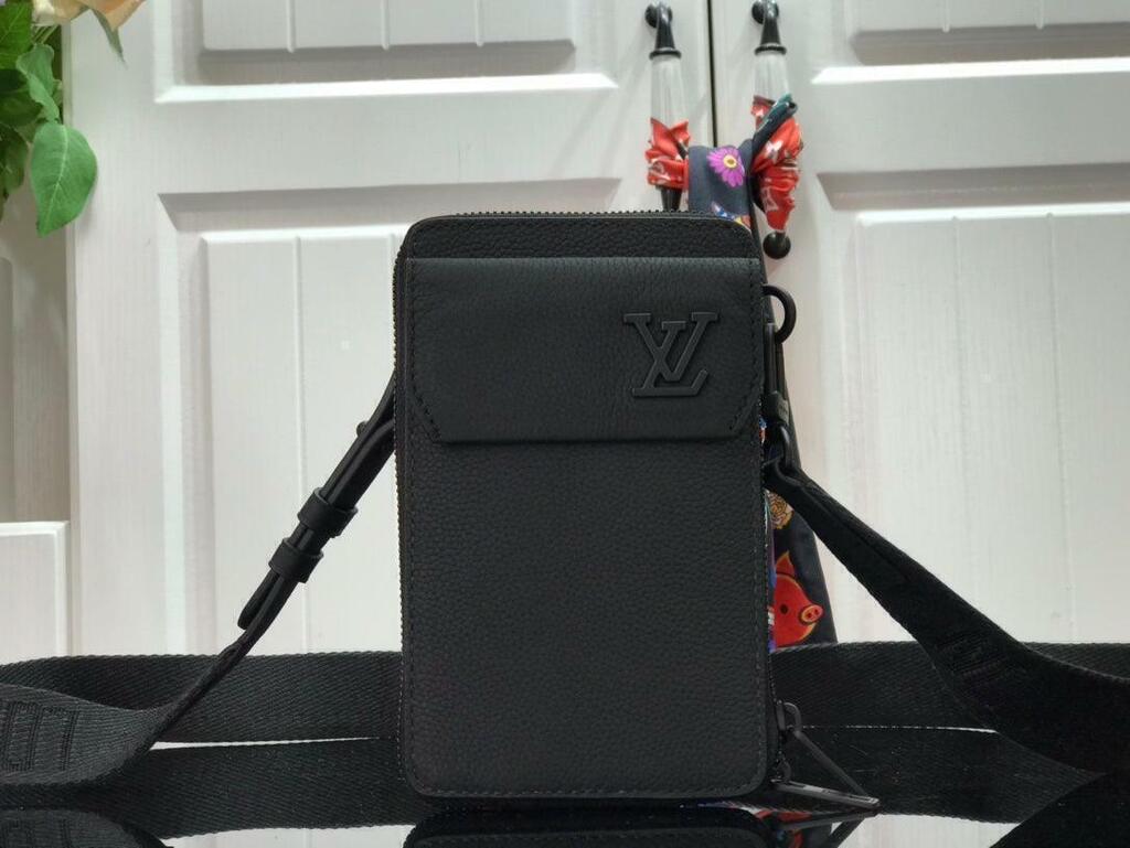 Shoulder Bag Louis Vuitton