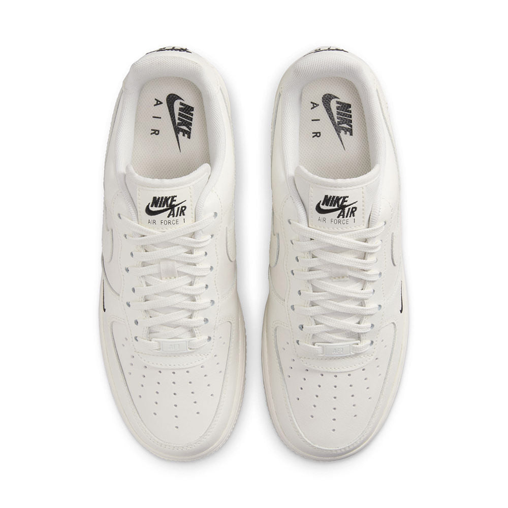 Tênis Nike Air Force 1 07