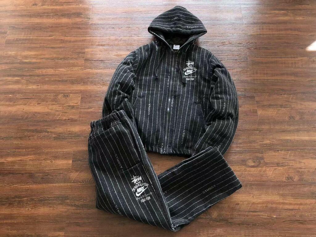 Conjunto Stussy Nike