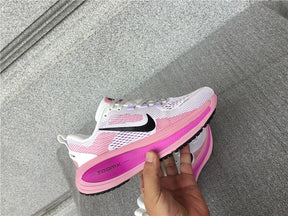 Nike Vomero 18