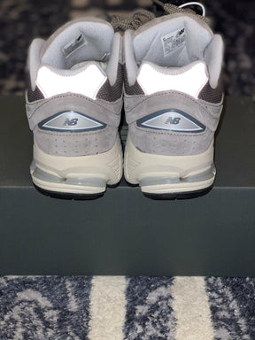 Tênis New Balance 2002R MARBLEHEAD