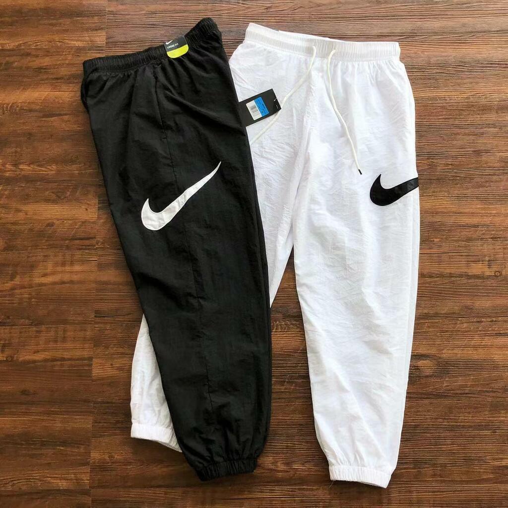 CALÇA NIKE SPORTSWEAR ESSENTIAL