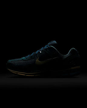 Tênis Nike Zoom Vomero 5