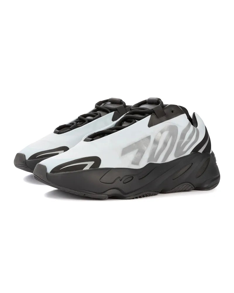 Adidas Yeezy Boost 700 MNVN Laceless Analog