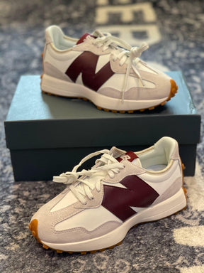 Tênis New Balance Wmns 327 'White Dark Red'