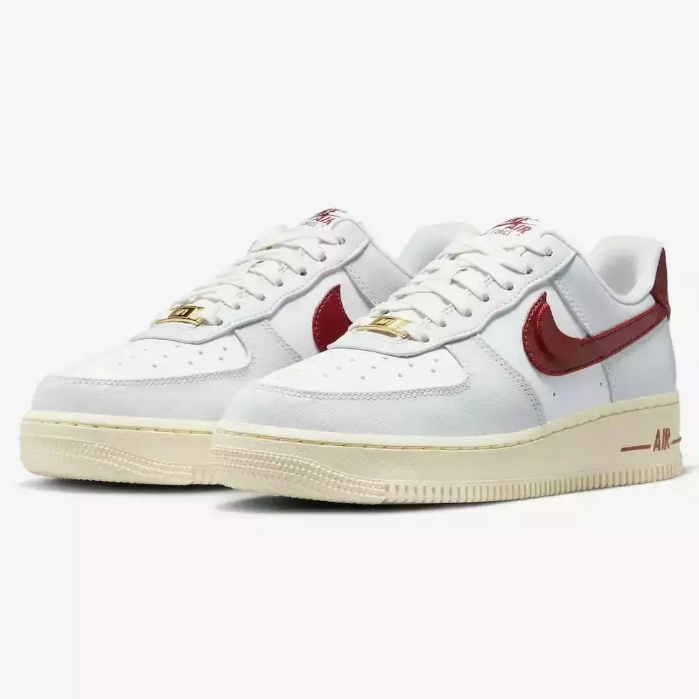 Nike Air Force 1 Low Swoosh Pocket