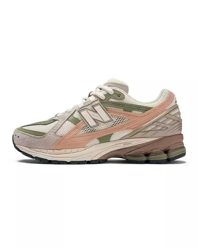 Tênis New Balance 1906