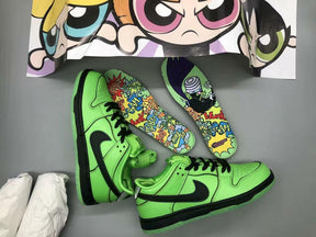 Nike SB Dunk Low The Powerpuff Girls