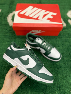 Nike Dunk Low "Michigan State"