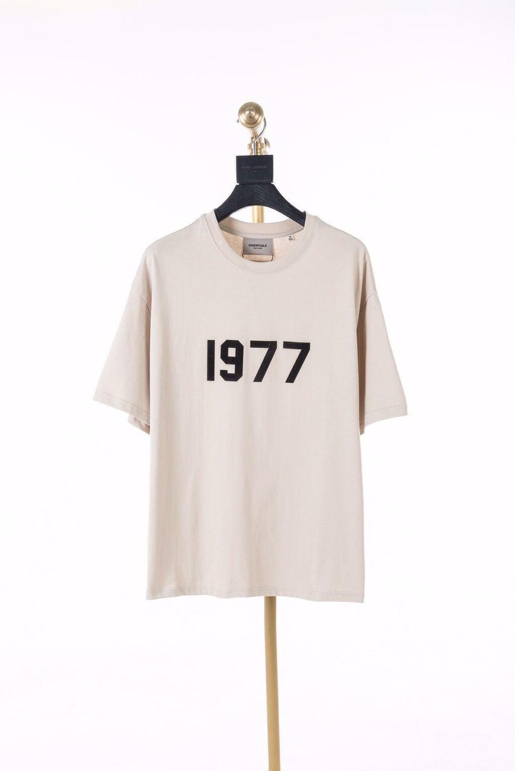 Camiseta Fear Of God Essentials Of Duble Line 1977