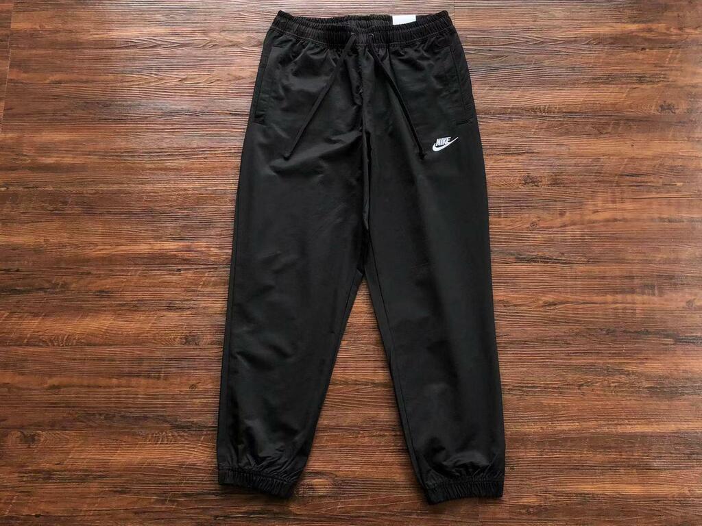CALCA NIKE