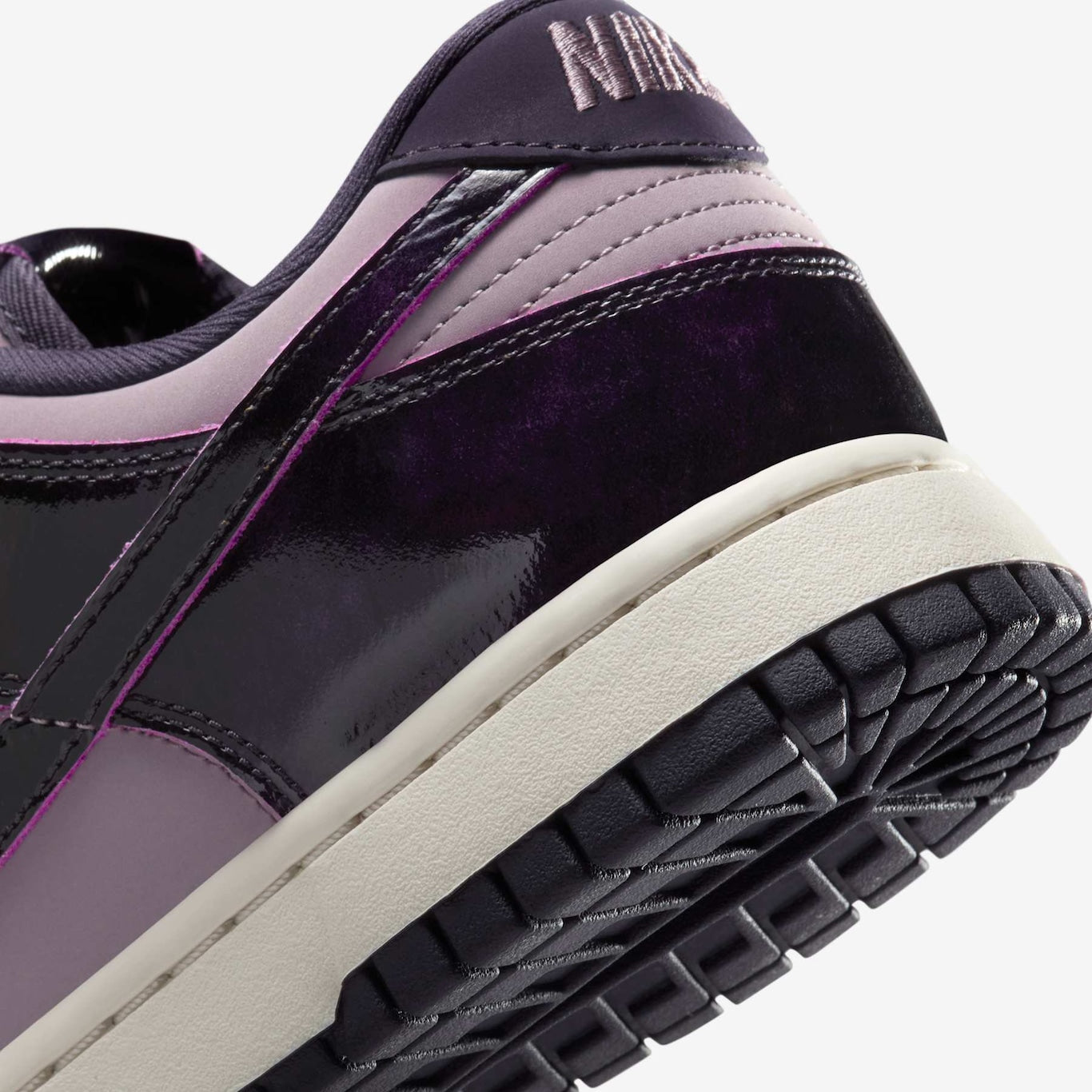 Nike Dunk Low Purple Panda