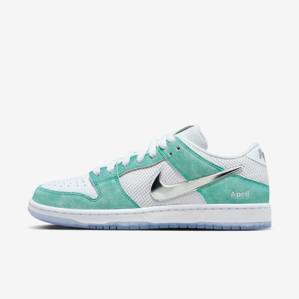 Nike SB x April Skateboards Dunk Low Pro
