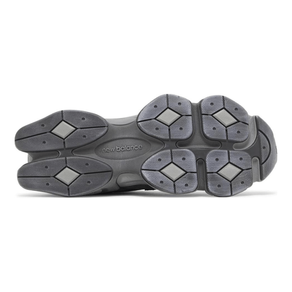 New Balance 9060 Magnet