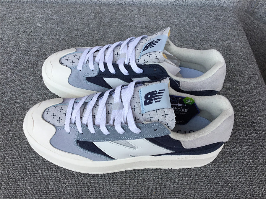 Tênis New Balance Ct302
