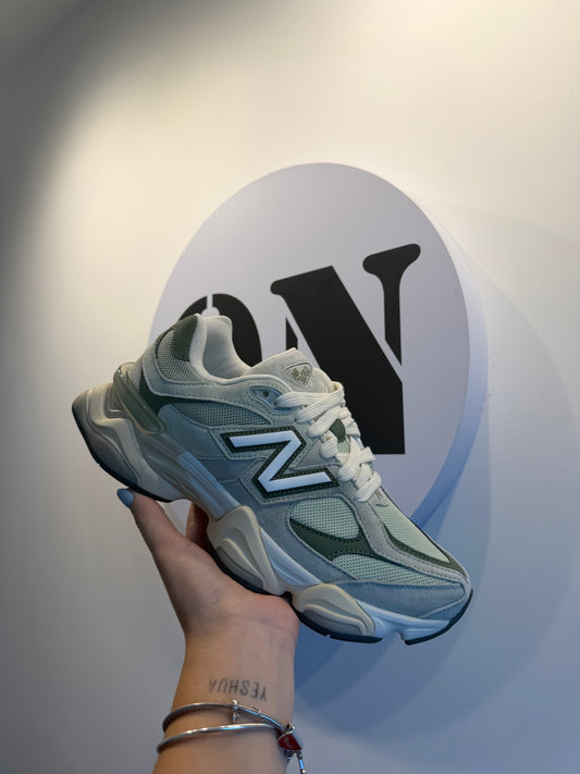New Balance 9060 Green (PRONTA ENTREGA)