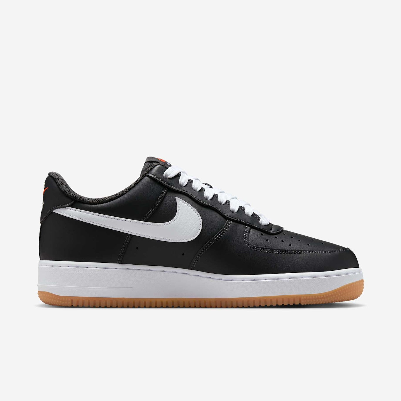 Nike Air Force 1 '07 LV8 Essencial