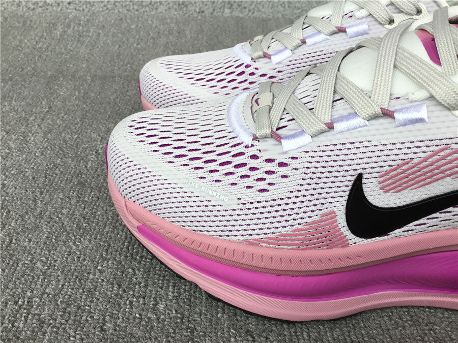 Nike Vomero 18