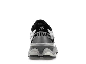 New Balance 9060 Palace Metalic