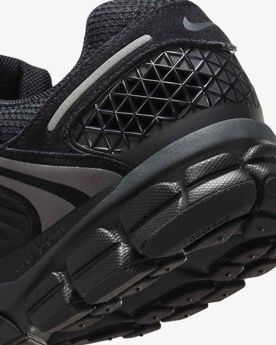 Tênis Nike Zoom Vomero 5