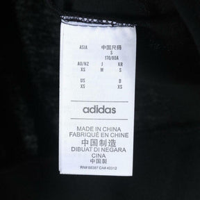 Camiseta Fear Of God Essentials x Adidas