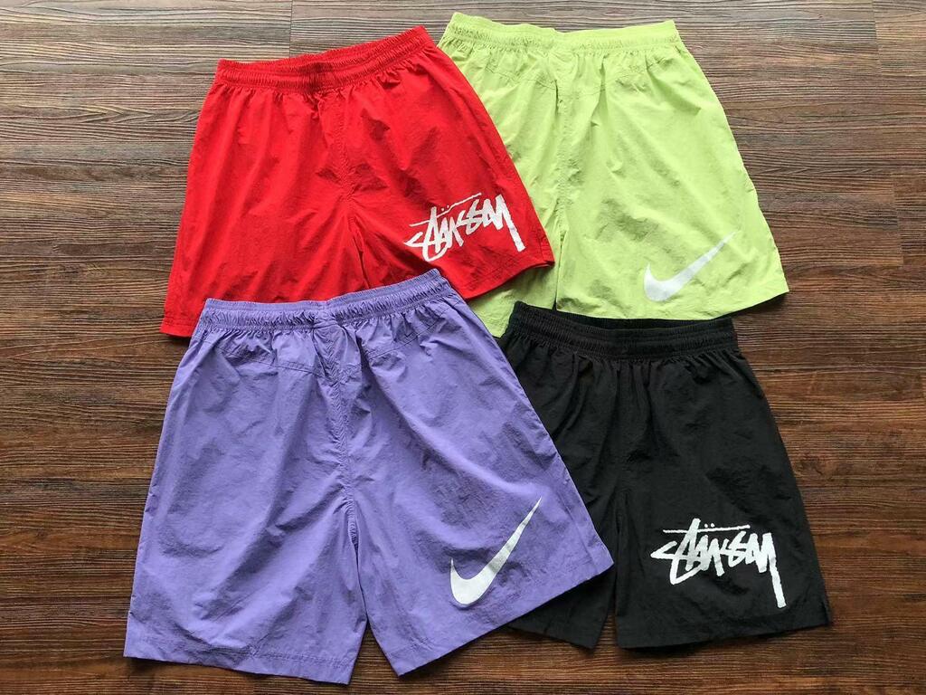 BERMUDA NIKE X STUSSY