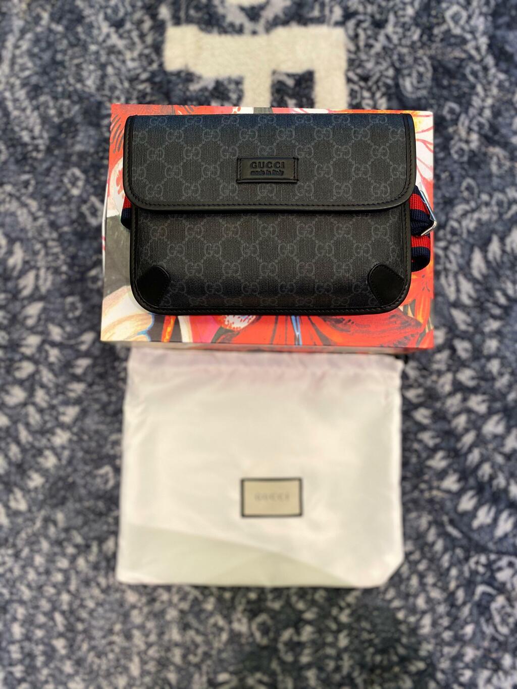 Pochete Gucci