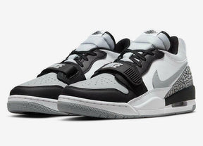TÊNIS AIR JORDAN 312 LEGACY LOW "LIGHT SMOKE GREY"
