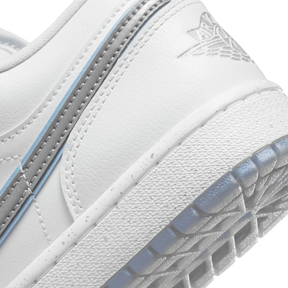 Nike Air Jordan 1 Low SE Dare to Fly