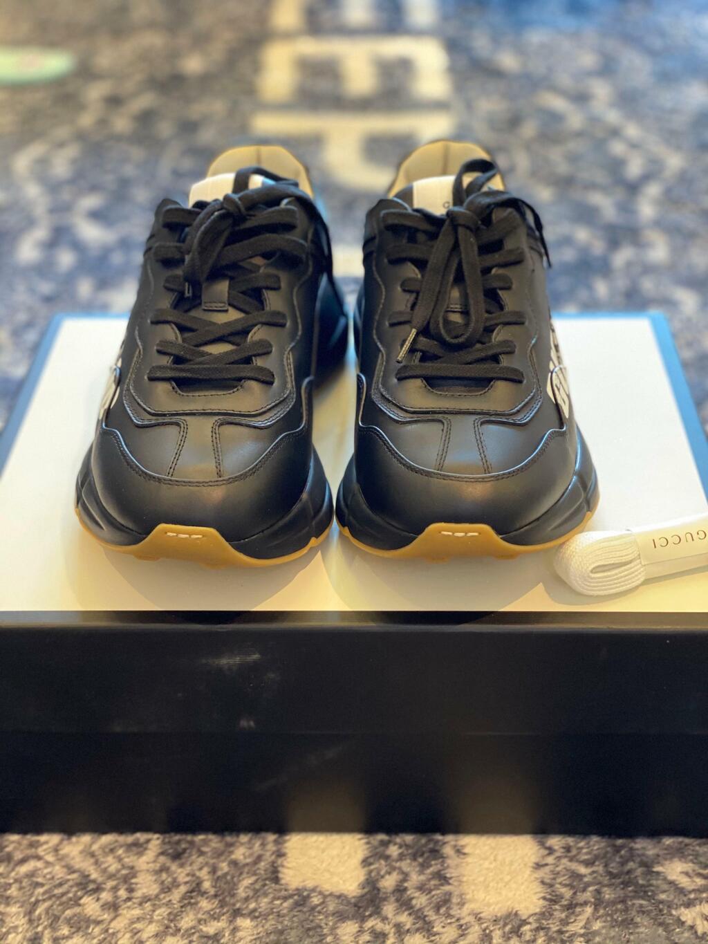 Tênis Gucci Rhyton