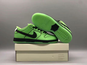 Nike SB Dunk Low The Powerpuff Girls
