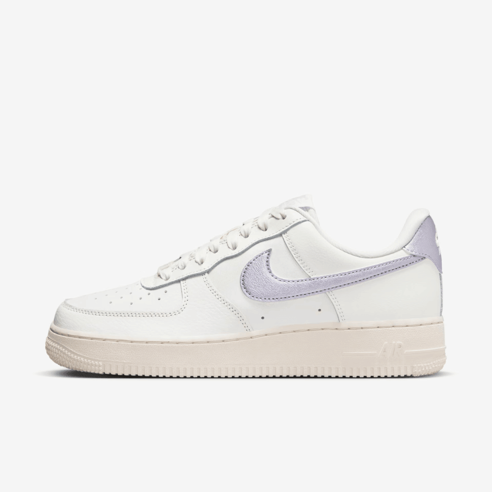 Nike Air Force 1 Low “Black University Gold”