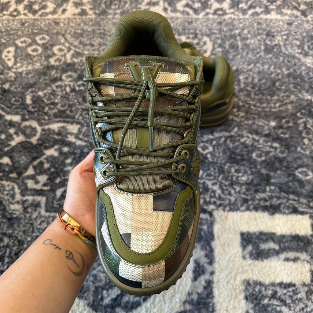 Louis Vuitton Trainer Maxi